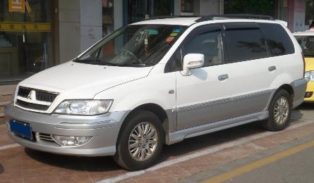Mitsubishi Space Wagon - automobilių savininkų atsiliepimai