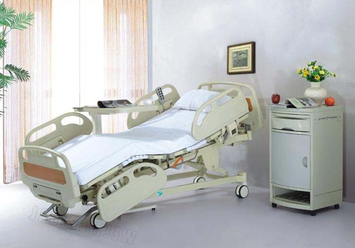 medicininės lovos pacientams lovoje