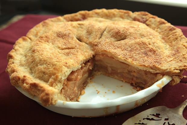 Obuolių pyragas: receptas klasikiniam amerikietiškam pyragui