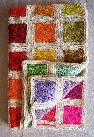 Namuose mes sukuriame jaukumą: mokomės megzti puošnų nėrimą