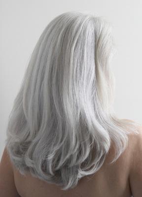 Plaukų spalva pilkai plaukams.
