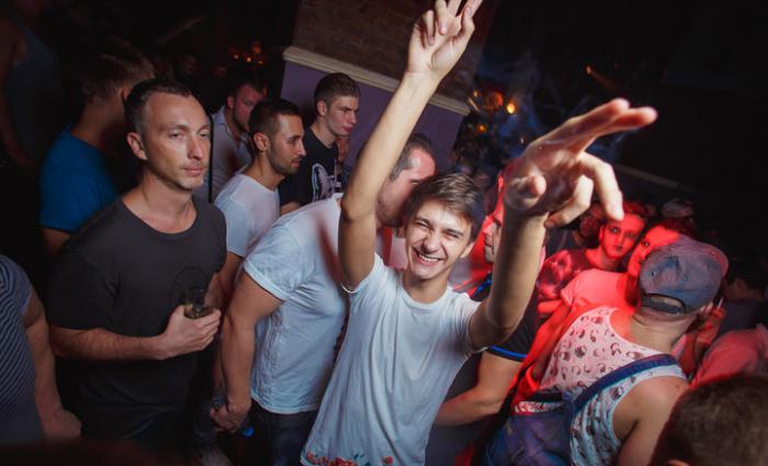 gay clubs of moscow